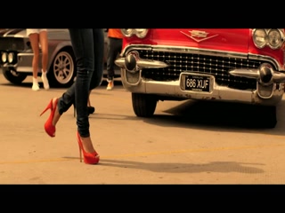 High Heels Video Song ethumb-005.jpg