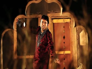 Kamli Hoyee Video Song ethumb-008.jpg