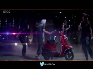 Shoon Shaan Video Song ethumb-009.jpg