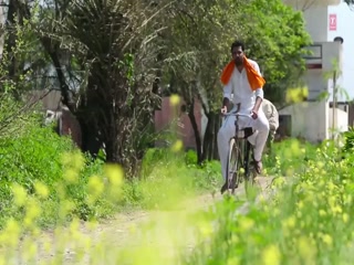 Assi Rahe Kamaunde Video Song ethumb-010.jpg