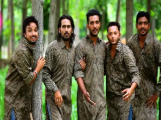 Ik Kurri Video Song ethumb-008.jpg