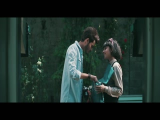 Izhaar Video Song ethumb-013.jpg