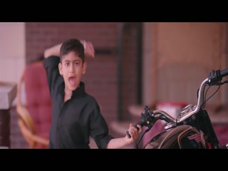 Badnam (The Bad Boy) Video Song ethumb-010.jpg