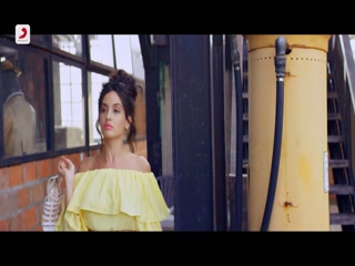 Naah Video Song ethumb-005.jpg