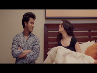 Aitbaar Video Song ethumb-007.jpg