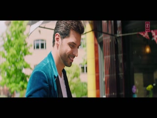 Heel Sheel Video Song ethumb-007.jpg