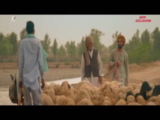 Pyaas Video Song ethumb-007.jpg